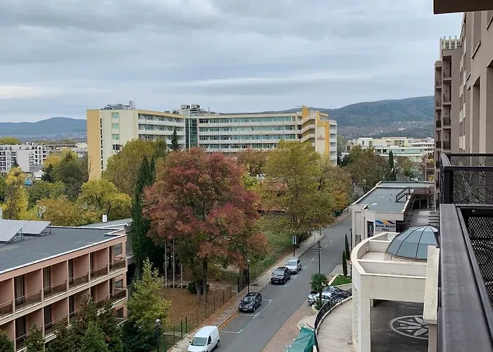 Royal Slantchev Briag